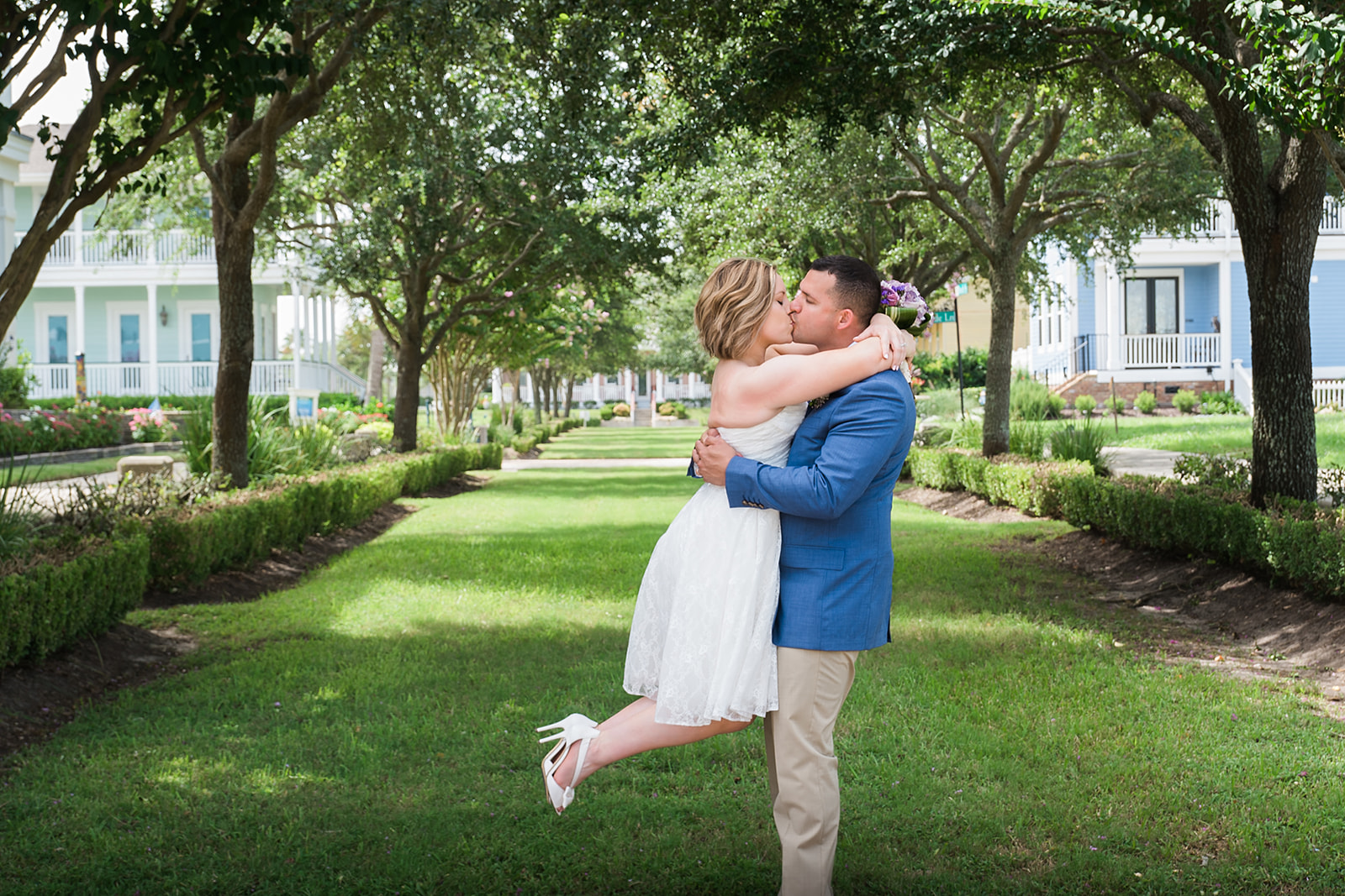 https://preciousnuptials.com/wp-content/uploads/2023/05/galveston-elopement-wedding-ronnie-bliss-photo-70.jpg